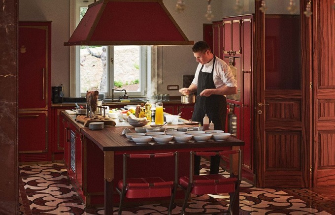 Captain's Villa Rouge